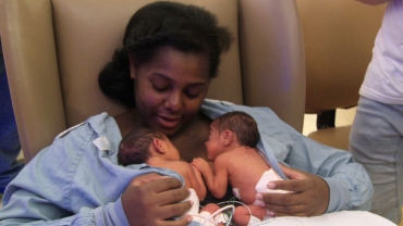High-Risk Pregnancy with Twins: Jasmine’s Story
