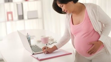 Birth Checklist: Get Prepared to Go Into Labor