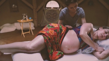 Hawaiian Lomi Lomi Massage for Pregnancy