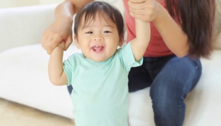 Developmental Milestones for Baby: Twelfth Month