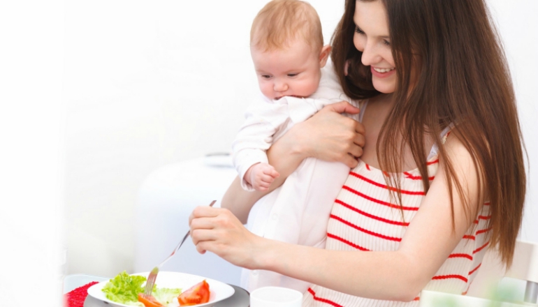 Top 10 Superfoods For New Moms