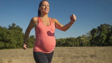 7 Benefits of Walking During Pregnancy