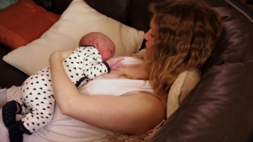 How to Breastfeed Your Baby: Getting a Good Attachment