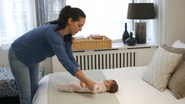 How to Swaddle and Help Calm a Crying Baby?