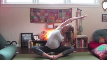 Meditative Prenatal Yoga