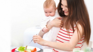 Top 10 Superfoods For New Moms