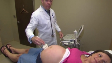 Why it is Essential for Moms-to-Be to Adopt a Healthy Lifestyle?