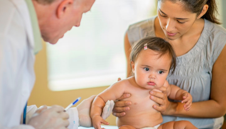 5 Ways to Make Baby's Shots Less Painful