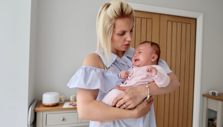 7 Ways to Soothe a Crying Baby