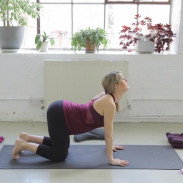 Pregnancy Yoga - Evening Calming Yoga
